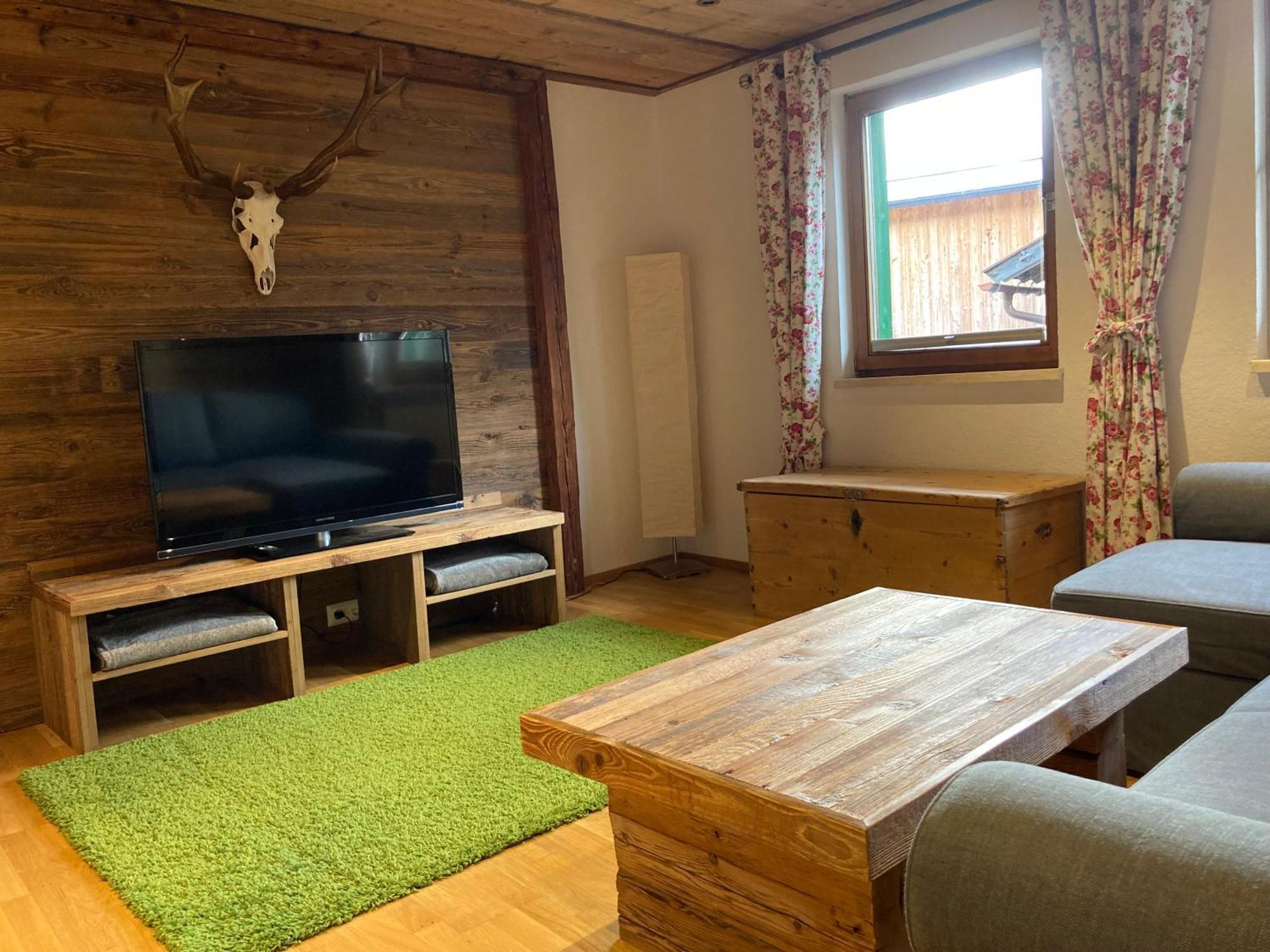 Oefnerhof Apartment Лойташ Екстериор снимка